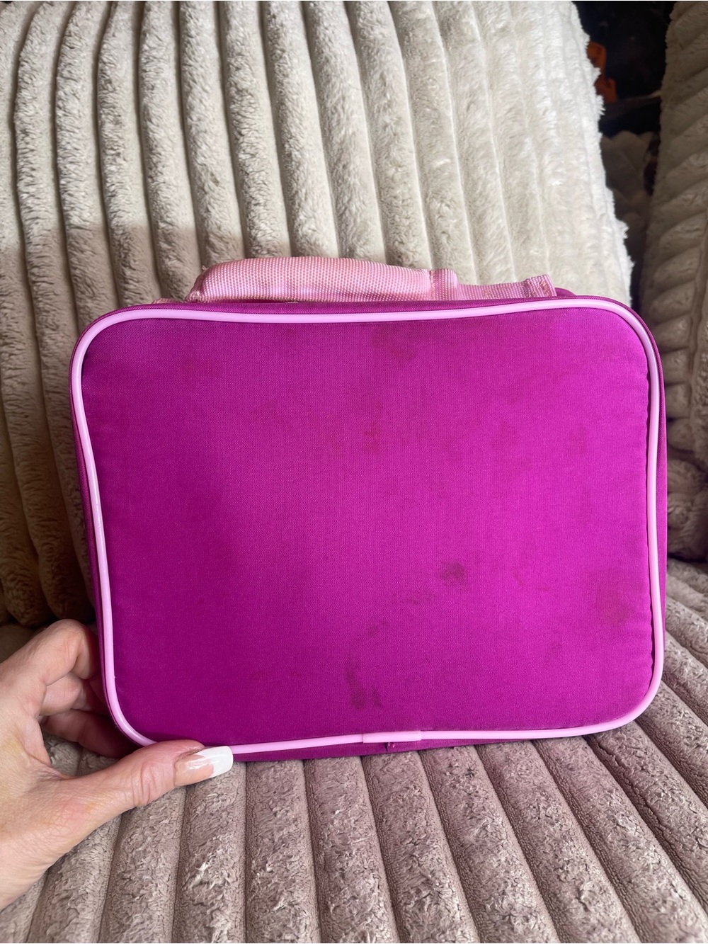 Thermos Kids Dora The Explorer Lunch Bag in Pink, Purple and Red Heart Accents - Picture 4 of 5